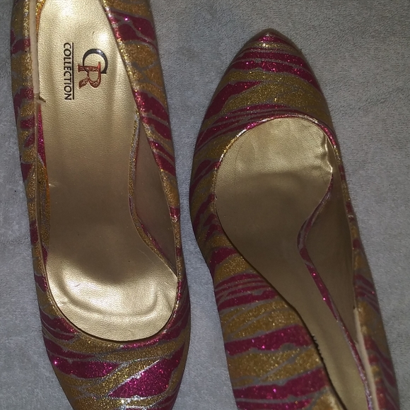 Brand new heels - Picture 3 of 4